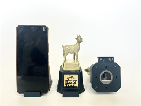 手机支架开瓶器奖杯